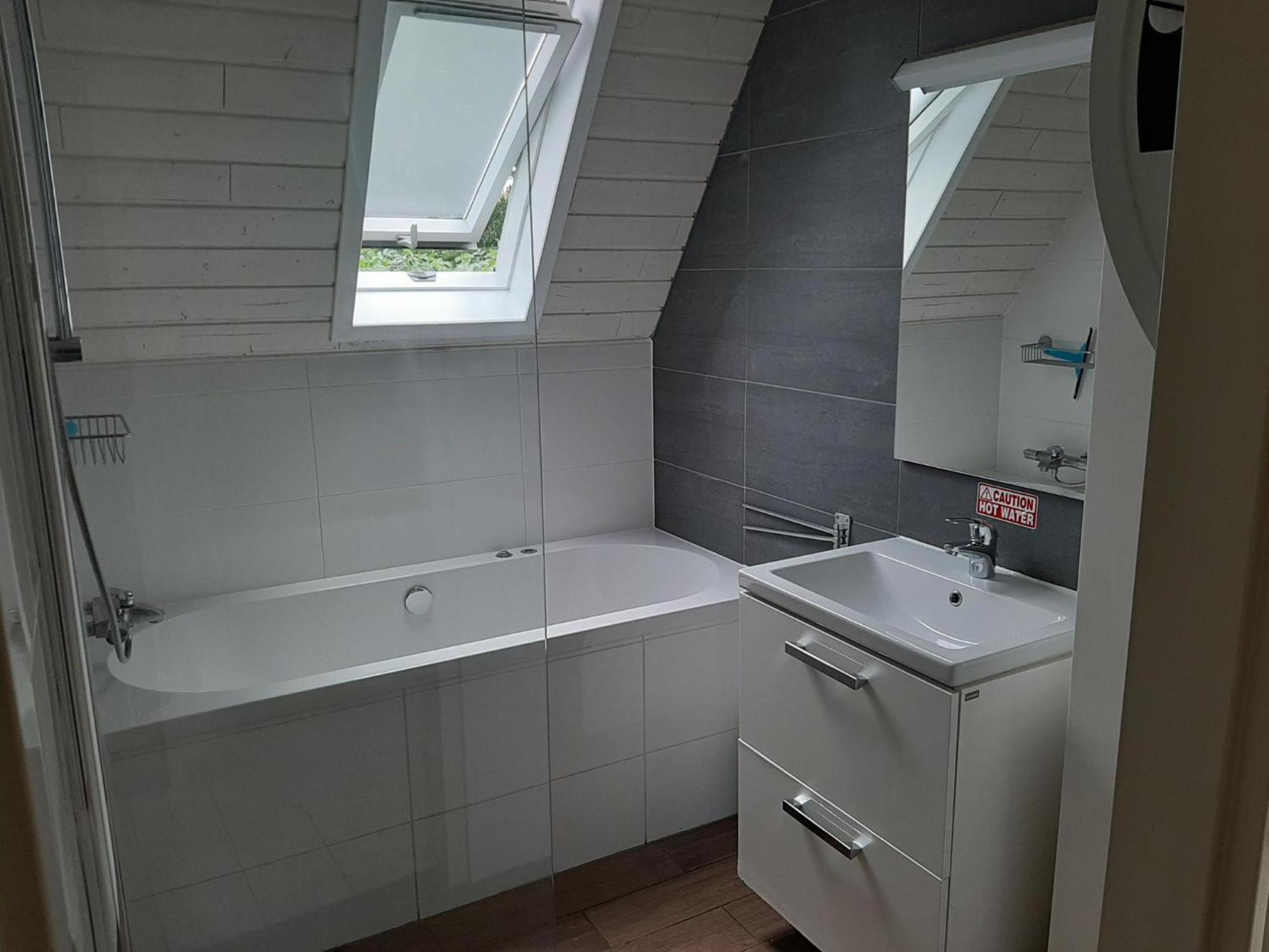 Vijverzicht 218 Met Whirlpool Ferienhaus *